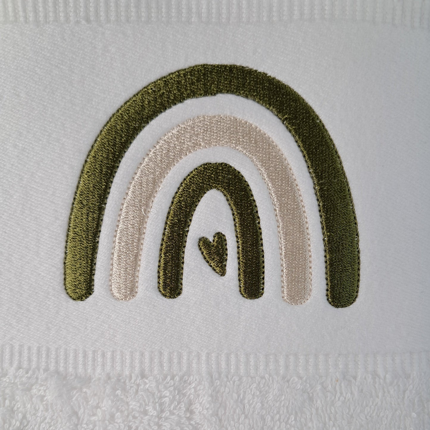 Personalisiertes Babyset - Regebogen (Body & Handtuch)