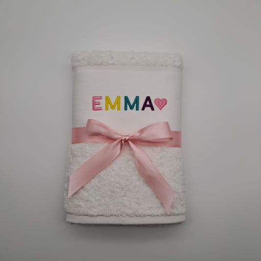 Personalisiertes Handtuch mit Namen
