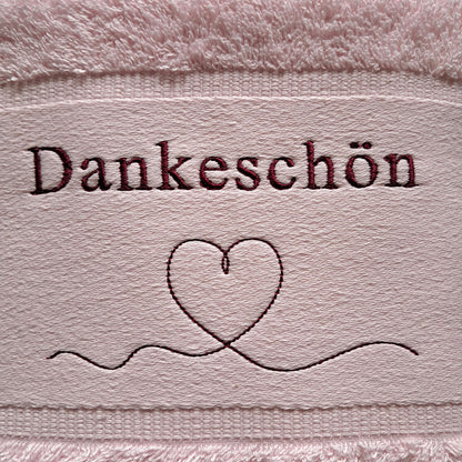 Personalisiertes Handtuch mit Herz - Wunschtext & Wunschname