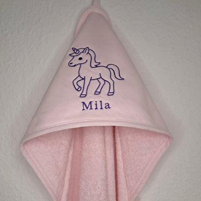 Personalisiertes Kapuzenhandtuch mit Einhorn-Stickerei & Namen