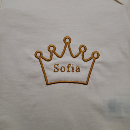 Personalisierter Babybody mit Name - Krone