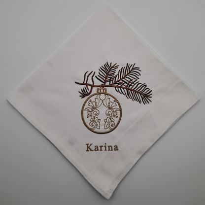 Bestickte Stoffserviette mit Weihnachtsmotiv & Name