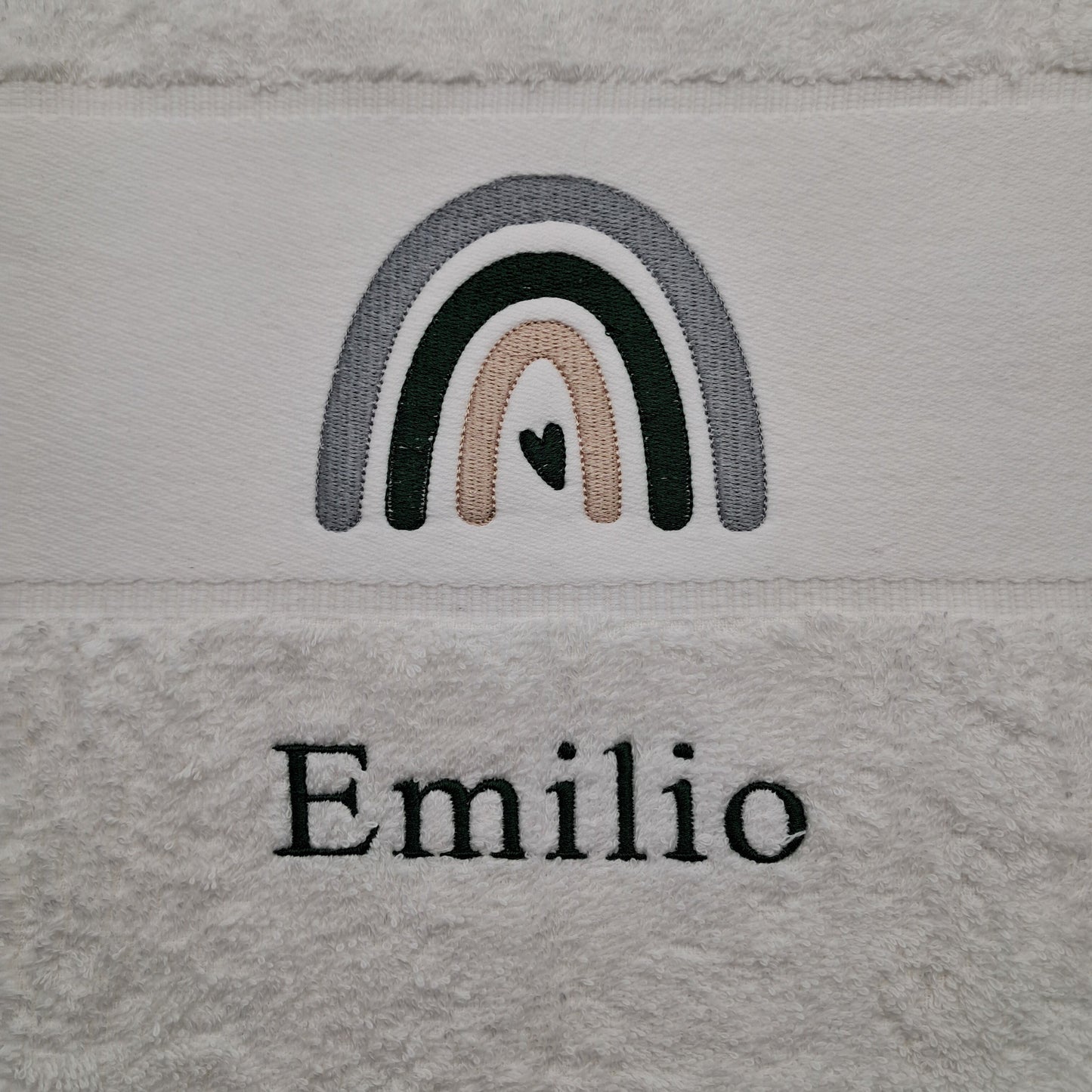 Personalisiertes Handtuch Regenbogen & Namen