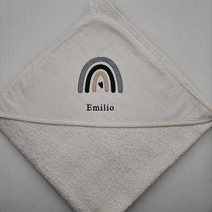 Personalisiertes Kapuzenhandtuch mit Regenbogen-Stickerei & Name