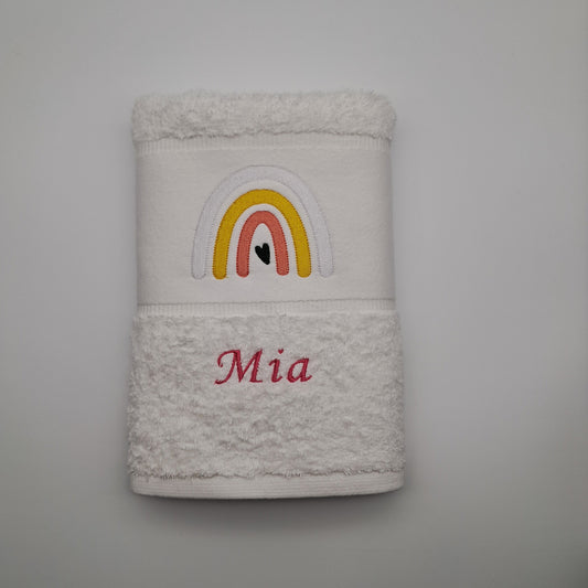 Personalisiertes Handtuch Regenbogen & Namen