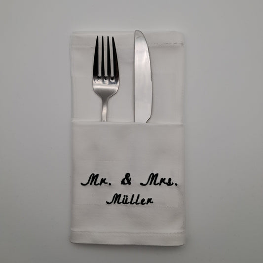 Bestickte Stoffservietten "Mr. & Mrs."