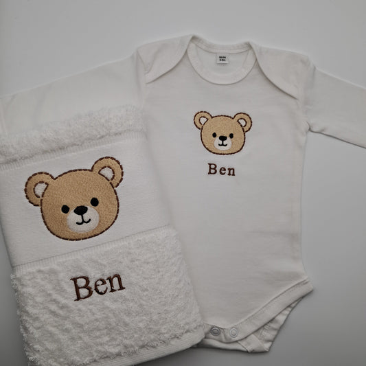 Personalisiertes Babyset - Teddybär (Body & Handtuch)