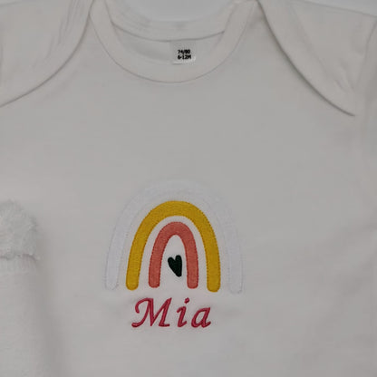 Personlisiertes Babyset - Regenbogen (Babybody & Kapuzenhandtuch)